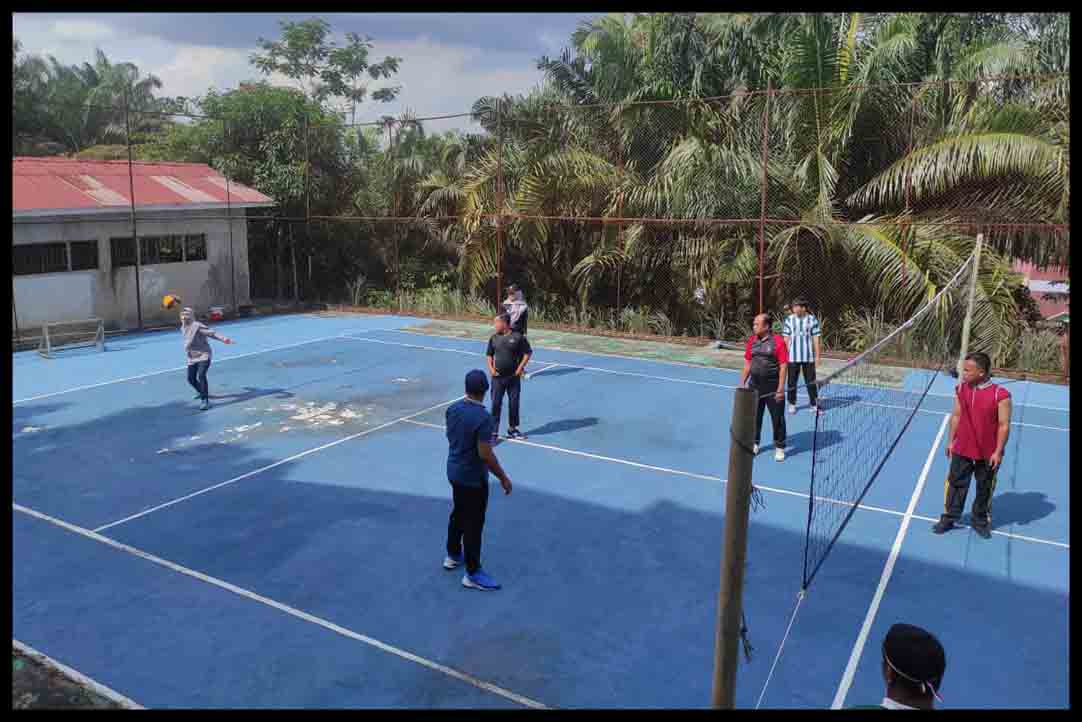 14082025 Web Lomba Voli dan Sepak Bola Sarung 2