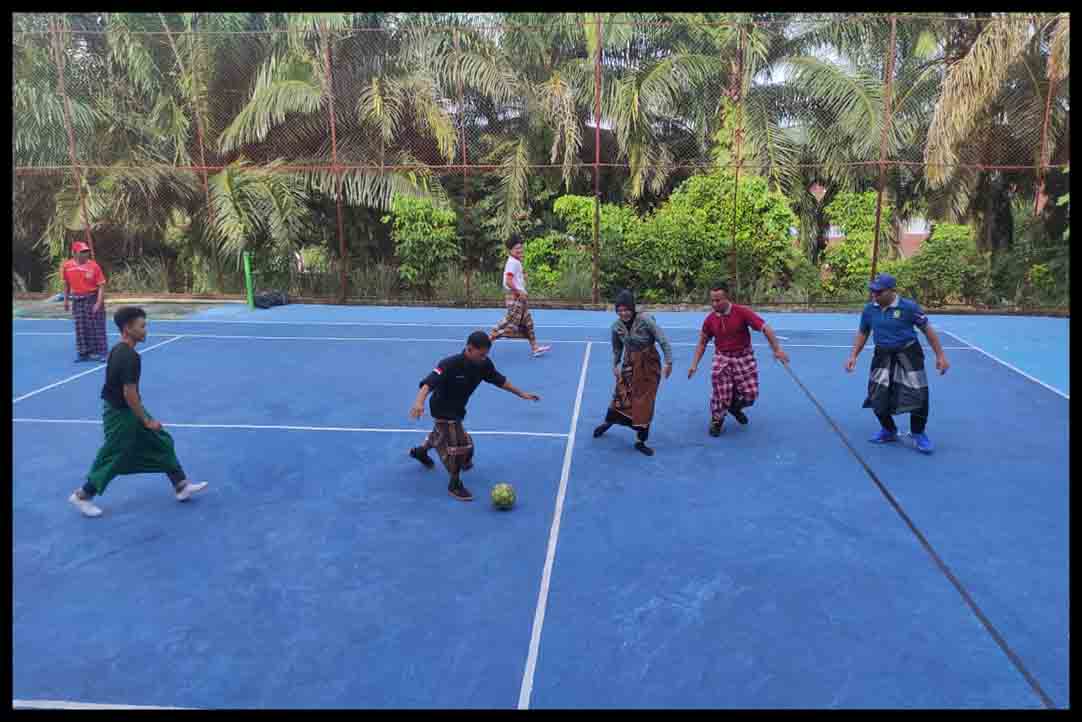 14082025 Web Lomba Voli dan Sepak Bola Sarung 3