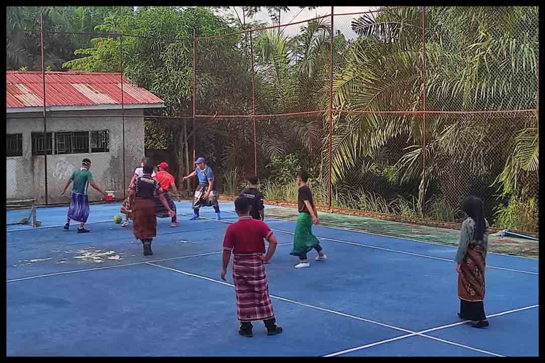 14082025 Web Lomba Voli dan Sepak Bola Sarung 4